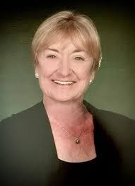 Barb Cote's Instagram, Twitter & Facebook