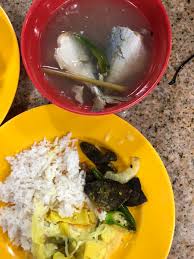 Download mp3 resepi singgang ikan kelantan dan video mp4 gratis. Ahmad B Maslan Twitterren Singgah Makan Tghari Di Kafe Kuning Kunyit Desa Sri Hartamas Menu Ulam Ikan Masak Singgang Paru Goreng Nasi Putih Simple Tapi Sedap Pekerja Org Kelantan Ada Sst Silalah