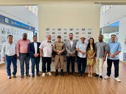 Câmara de Araxá realiza Reunião Ordinária e recebe novo comandante do 37º BPM — CMA - Câmara Municipal de Araxá