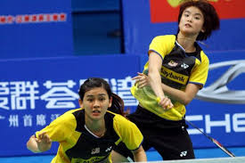 He achieved the top spot on 21 august 2008 and maintained his position for a record 199 consecutive weeks thus becoming the third malaysian player to achieve such a feat. Malaysia Assured Of At Least Silver From Women Doubles Pic Badmintonplanet Com
