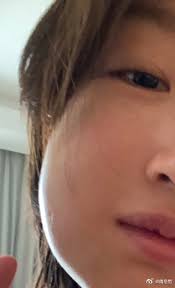 Nian is trying to get into shape for the state gaokao exam. Why Zhou Dongyu Wore A Face Mask And Jackson Yee Arrived Late At An Awards Show Dramapanda