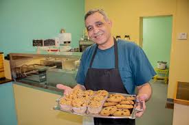 Established on 15 october 2012, d'good cafe is built on the philosophy of serving our community through quality products, good service and corporate social responsibility initiatives. Homemade Meals At New Cafe Winnipeg Free Press