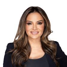 Veronica Estrada's Instagram, Twitter & Facebook