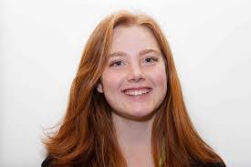 Michelle Eisenberg's Instagram, Twitter & Facebook