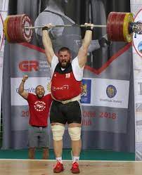 Lasha talakhadze (+109 kg), a georgian wrestler, current olympic champion, and author of numerous records, participated in the talakhadze overcame 208 kilograms on the first attempt, 215 kilograms on the second, and 223 kilograms after the third attempt, both an olympic and a world record. Luke Thomas Auf Twitter Lasha Talakhadze Who Holds The World Record In The Snatch With 220kgs Just Hit 264kgs On His Clean And Jerk It S An Unofficial Record Because It Didn T Happen