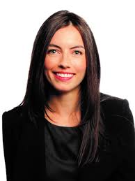 Family lawyer can help protect your finances in a relationship