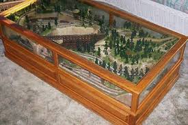 N scale train coffee table. Model Railways Coffee Tables