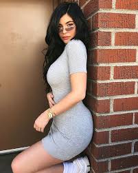 Kylie jenner looks so confident in this leather dress, and it's not just because she removed her lip fillers. Hot Celeb Dresses To Heat You Up For The Summer Fashionisers C Part 10