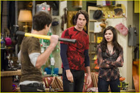 Realizing harry is playing sick for the attention, they hatch a plan to get him back in the group by telling him gibby has become their newest band member. Pin On Miranda Cosgrove Icarly Tv Show 07 012