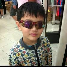 🤔 Storm Racks or Disruptors? Which Weapon wins? Vote for the one you enjoy  more