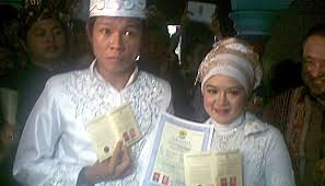 Berikut deretan wanita cantik yang kini telah menjadi mantan istri andika kangen band. Dilaporkan Istri Andika Kangen Band Takut Dipenjara Lagi Seleb Tempo Co