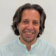 Tufts Global Education Team