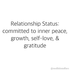  Focus On Yourself And The Right Person Will Come Along Meditateandlove Spiritual Quotes Inspirational Quotes Relationship Status