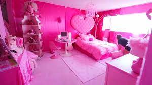 Mislanya, paduan antara putih + pink pada beberapa bagian. Kamar Serba Pink Yang Girly Dan Modern Cocok Untuk Semua Umur