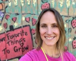 Casey Mckay's Instagram, Twitter & Facebook