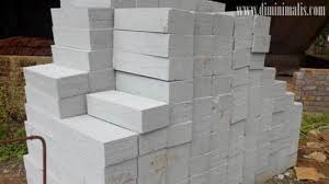 Penggunaan khusus beton ditentukan oleh ukuran dan mutunya. Manfaat Bata Ringan Untuk Bahan Konstruksi Rumah Minimalis Anda