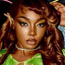 Laquanda Evans's Instagram, Twitter & Facebook