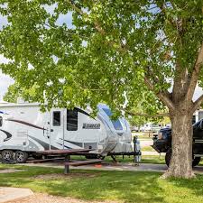 We are located in the nw corner of fort collins, just five minutes from colorado state university, ten minutes from poudre canyon and within one hour of laramie, cheyenne, boulder, estes park, denver and rocky mountain national park. Fort Collins Colorado Campground Fort Collins Lakeside Koa Holiday