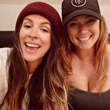 When will Oceanside Harbor businesses close for renovation?