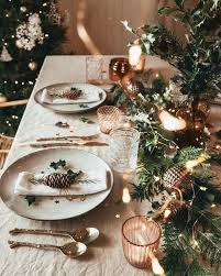 noel 2020 ces decorations de tables qui ameneront la magie de noel jusqu a vous decoration table de noel table de fete noel decoration noel
