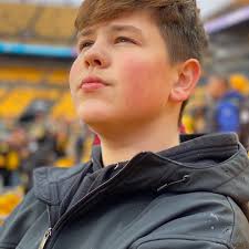 Stream 「Aiden Savage 」 music