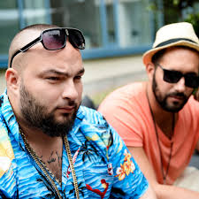 - Vi är en tunisisk ”Sällskapsresan”