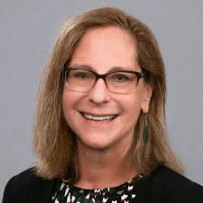 Eloisa Bustos's Instagram, Twitter & Facebook