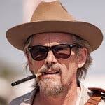 Charles Champlin, Critic and Memoirist, Dies at 88