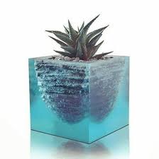 Coating flower petal artwork in artresin is easy! 8 Best Diy Resin Vase Ideas Diy Resin Vase Flower Pots Wood Planters