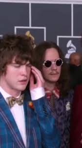 Andrew Vanwyngarden Dating