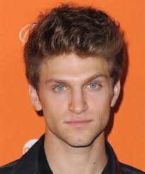 Keegan Allen Short Straight Auburn Brunette Hairstyle Keegan phillip allen (born july 22, 1989) is an american actor, photographer, author and musician known for his main role as toby cavanaugh on the freeform series pretty little liars. keegan allen short straight auburn