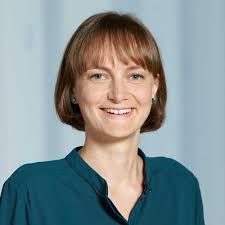 Stefanie Jonas wins Elisa Izaurralde Award by the RNA Society