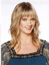 21 Most Flattering Hairstyles For Long Faces To Look Shorter Long Face Hairstyles Hot Hair Styles Medium Length Hair Styles