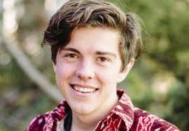 Tanner Robison's Instagram, Twitter & Facebook