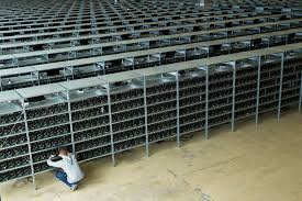 Earlier in the year, the city of kyiv announced that it was considering allowing bitcoin payments in its public transport system. Police Find Illegal Bitcoin Farm At Ukrainian State Institute Aug 10 2017 Kyivpost Kyivpost Ukraine S Global Voice