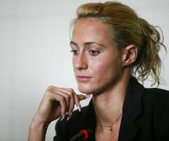 Sportiva abia astepta sa isi tina in brate fetita, insa bucuria ei a fost umbrita la doar trei luni de la nastere de o drama. Camelia Potec InsÄƒrcinatÄƒ Cu Primul Copil Primele DeclaraÈ›ii Dcnews