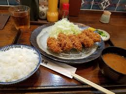 カツを食べるつもりで心変りしたカキフライ定食 1 500円弱 柏市 富金豚柏の葉店の写真 トリップアドバイザー