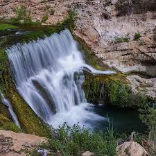 The trail begins at an elevation of 5,700 feet on deadman mesa near the town of strawberry and descends 1,500 feet over 4 miles into the fossil creek canyon. Trail To Fossil Creek To Close For The Summer Arizona News Azfamily Com