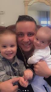 Két szép fiammal kívánunk nektek gyönyörű vasárnapot! :) #LLJunior