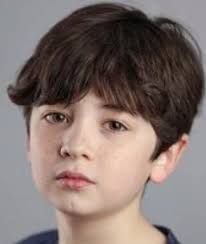 Leo Hart's Instagram, Twitter & Facebook