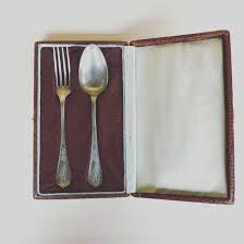 Cuillere Et Fourchette En Etain Art Nouveau Modele Presente Dans Le Livre Bestecke Des Jugendstils Page 167 Photo 7 Longueur 20 5 Cm Poids 9 Flatware Tray