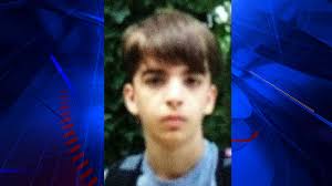 Michael Fischoff (@FishCamFOXDC)