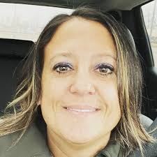 Andrea Goodson's Instagram, Twitter & Facebook