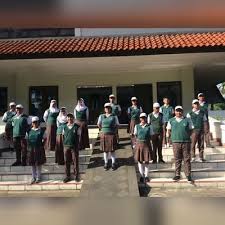 Katak origami berbagai cara membuat origami kodok atau katak do it yourself with templates origami hewan seni origami origami. Osis Sma Cakra Buana On Twitter Kemarin Kita Juga Diajarkan Cara Membuat Burung Dari Daun Kelapa Yang Biasa Kita Pakai Untuk Membuat Ketupat Loh Https T Co Afn05ic0en
