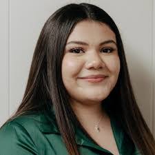 Abby Solis's Instagram, Twitter & Facebook