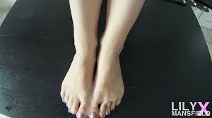 Footjobs to cumshots on my toes amp feet xxx premium manyvids porn videos