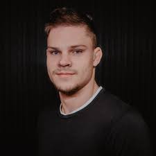 Meet JASPER, our newest personal trainer working at the hood. Young and  highly motivated, he exemplifies the principles he teaches. With a  Certificate 3/4 in Fitness and Personal Training, over two years