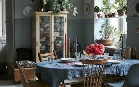 طريقة سهلة لإضفاء التميز على طاولة الطعام الخاصة بك Ikea