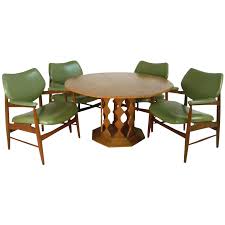 Featuring a seat cushion upholstered with cleanable performance fabric for everyday use, this chair answers the needs of the kitchen dining space. Danish Modern Dining Table With Chairs On Chairish Com Danish Modern Dining Room Modern Dining Room Set Modern Dining Table