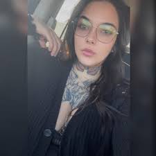 Hot Men With Tattoos added a new...